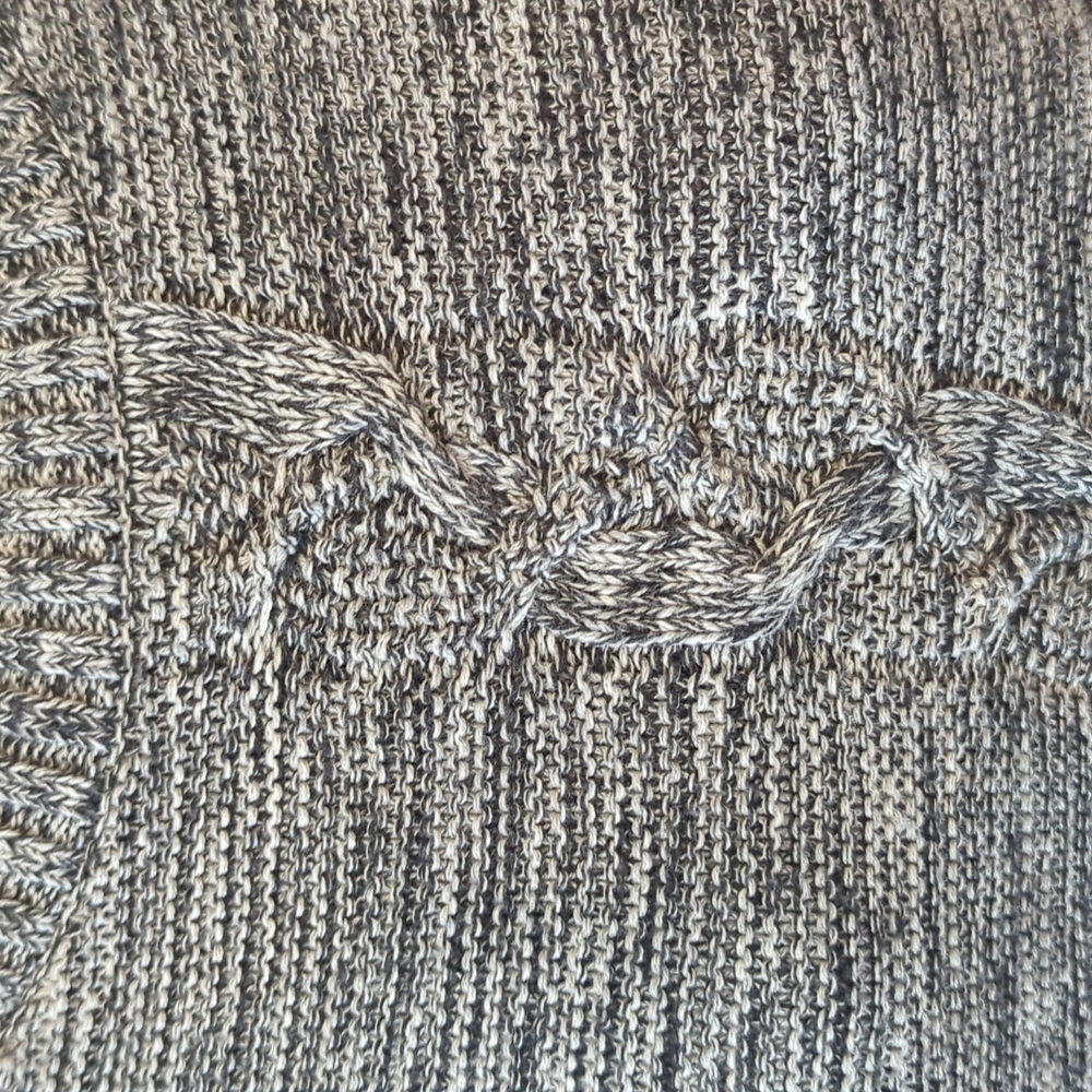 Gap sweater - Picture 2 of 5
